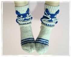 CAT SLIPPERS, Cat SOCKS, Women Leg Warmers, Cozy Socks A cozy pair of knit socks with cat face, tail decorations! Hand knitted socks is made from high quality homemade natural sheep wool yarn. Very warm, making healthy massage effect. Socks are the perfect home accessory for chilly evenings or you can wear it with lovely boots. Socks are very comfortable, stretchable so you can forget about your slippers and just wear these! Fantastic cozy, warm, cute and lovely gift for someone special in your Cute Winter Socks With Cat Design, Cute Cat Design Socks For Winter, Cute Cat Design Winter Socks, Woolen Socks, Cat Slippers, Cat Christmas Gift, Animal Slippers, Unique Socks, Socks Christmas