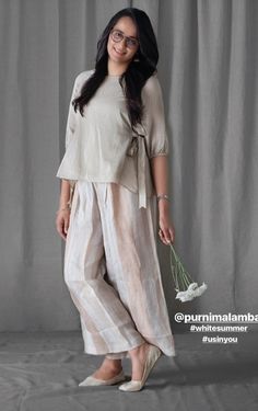 Cotton Dresses Online, Linen Style Fashion, Casual Indian Fashion, Cord Set, Cotton Outfit, Kurta Neck Design, Fashion Top Outfits, Kurti Designs Party Wear