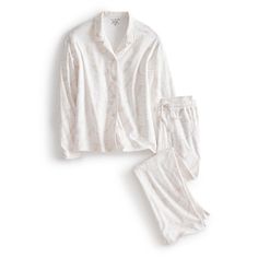 Unwind in classic comfort with our Long-Sleeved Pajama Set. Designed for those who appreciate timeless style and luxurious comfort, these pajamas offer the perfect blend of sophistication and relaxation for a restful night's sleep. Whether you're relaxing at home, getting ready for bed, or enjoying a leisurely weekend morning, our pajamas offer the perfect combination of comfort and flair. Vera Bradley Long-Sleeved Pajama Set in Paisley Key Pumice Stone White 3XL Fleece Patterns, Duffel Bag Backpack, Pumice Stone, Shopping Event, Pajama Set Women, Set Women, Long Sleeve Pyjamas, Scarf Hairstyles, Sweater Weather