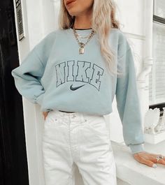 Cute Fit, Teenager Outfits, Outfit Goals, T Shirt Diy, Aesthetic Outfits, School Outfits, Message Me, Photo Credit, Summer Outfits