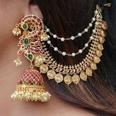 South Indian Bridal Jewellery, Bridal Jewellery Inspiration, Indian Jewelry Earrings, Indian Bridal Jewelry Sets, Antique Jewellery Designs, Antique Jewelry Indian, Indian Jewellery Design Earrings, Bridal Fashion Jewelry, Indian Jewelry Sets