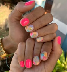 Summer Nails With Foil, Summer Nails One Color Simple, June Summer Nails, Nails One Color Simple, Summer Nails One Color, Short Square Pink Nails, Dip Summer Nails, Square Pink Nails, Nails One Color