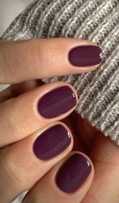 Nails For Bride, Wedding Nails Glitter, Subtle Nails, Colorful Nails, Smink Inspiration, Purple Nail, Casual Nails, Wedding Nails For Bride, Nails Wedding