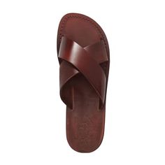 Model wearing Elan brown, handmade leather slide sandals Comfortable Leather Sandals, Mens Slide Sandals, Leather Sandals Handmade, Mens Leather Sandals, Mens Slides, Handmade Leather Shoes, Vegan Leather Bag, Brown Leather Sandals, Leather Slippers