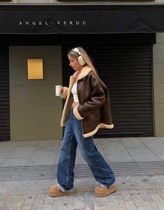 Uggs Outfits, Nyc Outfits, Estilo Indie, Skandinavian Fashion, Uggs Outfit, Cold Outfits, Autumn Clothes, Looks Street Style, Cold Weather Outfits