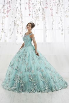 (1) Scoop Neck Quinceanera Ball Gown | Scoop Neck Formal Dress | QuinceDresses.com Embroidered Quinceanera Dress, White Quince Dress, Quinceanera Collection, Beautiful Ball Gowns, Blue Champagne, Military Ball Dresses, Champagne Dress, Fantasy Dresses, Quinceanera Dress