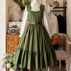 英国のお嬢様クラシカルジャンパースカート（フォレストグリーン） Frilled Dress, Halter Dress Short, Jumper Skirt, Flounced Dress, Bow Blouse, Ruffle Shirt, 5 Months, Lolita Dress, 1 Month