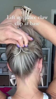 This hack gives BIG VOLUME to your thin hair in a clip. Learn a volume hair hack in this quick post. Hair Updos For Thinning Hair, Cute Updos For Thinning Hair, How To Do A Hair Clip Updo, Ways To Put Up Hair, Hair Accessories For Thinning Hair, Updo Tutorial For Short Hair, Hair Clips Style For Short Hair, Clipping Up Short Hair, Medium Length Hairstyle For Fine Hair