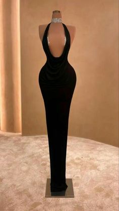 Kriraa Fashion Hub Valdrin Sahiti, Award Show Dresses, Prom Girl Dresses, Classy Prom Dresses, Stunning Prom Dresses, Glamour Dress, Prom Dress Inspiration, Trendy Summer Outfits, Prom Outfits