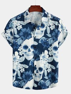 Estilo Emo, Funny Hawaiian Shirts, Refined Fashion, Chic Shirts, Costume Parties, Novelty Shirts, Funny Prints, Skull Shirts, Mens Hawaiian Shirts