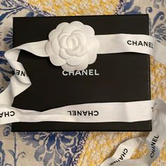 Heavy Stiff Cardboard With Cloth Cases For Glasses Chanel Mini Bag, Chanel Book, Chanel Black And White, Magnetic Gift Box, Chanel Box, Chanel Backpack, Chanel Mini, Replica Designer Handbags, Camellia Flower