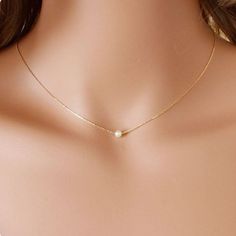 قلادات متدلية, Baguette Diamond Necklace, Diamond Initial Necklace, Gold Chain Choker, Gold Letter Necklace, Vintage Silver Rings, Gold Coin Necklace, Butterfly Pendant Necklace, Gold Fashion Necklace