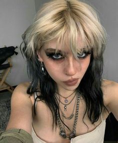 Punk Balayage, Grown Out Black Hair Dye, Vampire Faceclaim, Blonde Ghost Roots Black Hair, Blonde Hair Black Ends, Short In The Front Long In The Back Hair, Blonde Ghost Roots, Hot Roots Hair, Short Dyed Hair Grunge