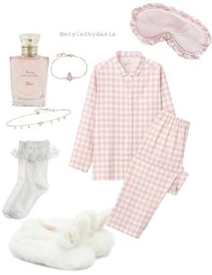 Cute Pajamas For Women Aesthetic, Aesthetic Pj Outfits, Coquette Pyjamas, Pj Fits, Pj Aesthetic, Women Nightwear Outfit, Cute Pj Sets, Cute Pijamas