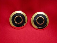 Beautiful Shine Gold Tone & Dark Blue Enamel, Round Pierced Earrings with Dark Blue Enamel Colour. High End Earrings. ( Dark Blue almost Black Enamel Colour ) In excellent vintage condition. Classic Round Black Enamel Jewelry, Timeless Black Enamel Round Jewelry, Black Enamel Round Jewelry, Antique Round Black Enamel Jewelry, Vintage Gold Clip-on Earrings With Black Enamel, Pierced Earrings, Black Enamel, Earings Piercings, Jewelry Earrings Studs