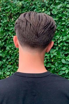 Men Haircut Center Part, Mid Drop Fade Middle Part, Middle Part Skin Fade, Middle Part Hairstyles Men Back View, Midfade Hairstyle Straight Hair, Curtains Fade Haircut, Middle Part Haircut Men Fade, Mid Taper Fade Middle Part, Low Fade Middle Part Men