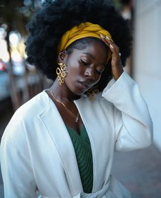 Embrace Natural Beauty, Black Royalty, Hair Wrap Scarf, Black Magic Woman, Dark Complexion, Dark Skin Beauty, Work Hairstyles