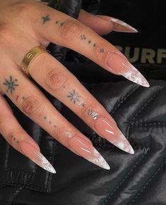 Jojo Nails, Trendy Nails Stiletto, Wife Nails, Long Almond Nails, Airbrush Nails, White Acrylic Nails, Stiletto Nails Designs