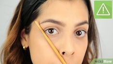 Cat Eyes For Round Eyes, Cat Eye How To, Cat Eye On Round Eyes, Cat Eye For Round Eyes, Simple Eyeliner Looks, Eyeliner Round Eyes, Eyeliner Cat Eye, Eyeliner For Big Eyes, Eyeliner Cat