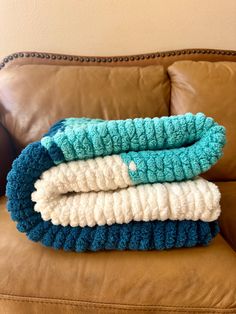 Super Soft and Warm Chunky Chenille Hand-Knit Throw Blanket (36"x60") Hand Knitted Throws, Cover Couch, Knit Throw, Cover Bed, Knit Throw Blanket, Couch Cover, Blue Blanket, Knitted Throws, Couch Covers