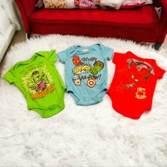 Marvel Baby Boy Super Hero Short Sleeve Onesie Set Of 3. Some Visible Fibers But In Great Condition. 1) Green Hulk Onesie 1) Blue Captain America, Spider Man And Hulk Onesie 1) Red Spiderman Onesie Save More $$$ On Bundles!!! Buy 3 Or More Items And Receive 30% Off!!! I Ship On The Same Day Unless You Make A Purchase At Night Then I Ship First Thing The The Morning. I Am A Quick Responder And If You Have Any Questions About An Item I Will Quickly Give You An Answer Or Post A Video Of The Item In Spiderman Onesie, Green Hulk, Walker Boots, Fit N Flare Dress, Super Hero, Rain And Snow Boots, Hulk, Captain America