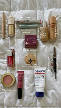 Everyday Makeup Products, Makeup Layout, Benefit Mascara, Make Up Inspo, Skincare Organization, Clown Makeup, Summer Makeup, Makeup Essentials