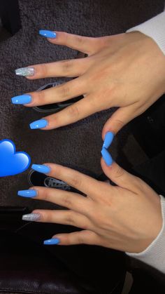 Blue Nails With One Glitter Nail, Medium Square Acrylic Nails Simple Blue, Acrylic Nails Ideas Squoval, Blue And Glitter Acrylic Nails, Blue Dip Nail Designs, Nail Ideas Acrylic Blue, Basic Blue Nails, Pretty Blue Nails Acrylic, Blue Trendy Nails