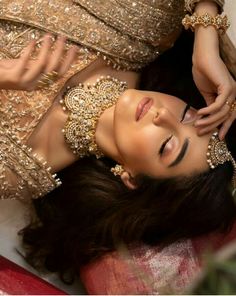 Makeup looks ideas bridal makeup looks ideas bridal party makeup looks ideas latest makeup ideas kashees makeup looks ideas Maya Ali, Pakistani Couture, Makeup Tutorial Eyeliner, Unique House Design, Bridal Makeup Looks, Looks Party, Pakistani Actress, Girls Dpz, Party Makeup