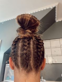 Hairstyles For Athletes, Xc Hairstyles, Track Meet Hairstyles, Lacrosse Hairstyles, Lax Hair, Meet Hairstyles, Gymnastics Hairstyles