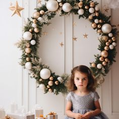 Door Swags, Holiday Photography, Jpeg Images, Studio Backgrounds, Christmas Backdrops, Xmas Wreaths, Personalised Christmas Cards, Portrait Frame, Kids Portraits