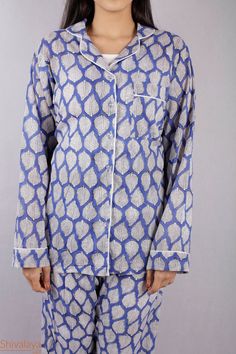 100% pure cotton hand block printed night suit, perfect for summer while sipping tea on your terrace! Full sleeve shirt with buttons and loose fit trousers. Completely handmade in Jaipur from 100% pure cotton fabric. Comes in S/M/L sizes, but without any complications can be adjusted to individual measurements. SHIVALAYA JAIPUR Pajamas for Women * Ultra-soft * 100% cotton * Handmade * Block print available sizes and measurements: XS (EU: 34 - 36, US: 6 - 8) Pyjama Top: chest girth = 36 inches / Relaxed Fit Block Print Sleepwear For Loungewear, Cotton Sleepwear With Block Print For Loungewear, Cotton Block Print Sleepwear For Loungewear, Summer Long Sleeve Block Print Sleepwear, Block Print Long Sleeve Sleepwear For Loungewear, Cotton Sleepwear With Block Print And Relaxed Fit, Long Sleeve Block Print Sleepwear For Home, Printed Long Gowns, Loose Fit Trousers