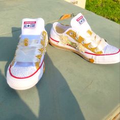 Custom Bling Sneakers Converse Custom Sneakers With White Sole And Laces, Converse Custom Sneakers With Round Toe And Laces, Custom Converse Sneakers With Round Toe, Pink Chuck Taylors, Bling Sneakers, Floral Converse, Pink Chucks, Yellow Converse, Converse Tennis Shoes