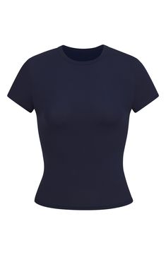 This crewneck T-shirt that perfectly hugs your curves features a buttery-soft feel and is from Kim Kardashian's sought-after SKIMS. 20 1/2" length (size Medium) Crewneck 79% nylon, 21% spandex Machine wash, line dry Imported Skims Jersey Tee, Skims Smoothing Tshirt, Tight Fit Tshirts, Navy Clothes, Fitted Tshirt, Navy Blue Shirt, Navy Blue T Shirt, Fitted Shirts, Navy Blue Shirts