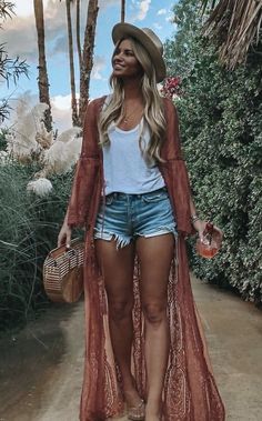 Looks Hippie, Look Hippie Chic, Look Boho Chic, Boho Chique, Mode Hippie, Summer Outfits Women Over 40, Boho Summer Outfits, Looks Country, Summer Outfits For Moms