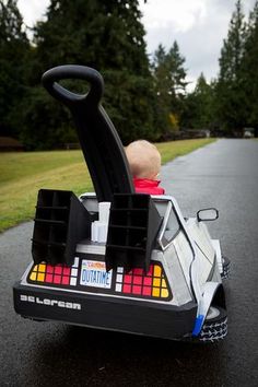 Creative Halloween Costumes Diy, Parenting Win, Days Until Halloween, Hallowen Ideas, Diy Halloween Costumes For Kids, Marty Mcfly, Toddler Costumes, Boy Costumes, Diy Halloween Costumes