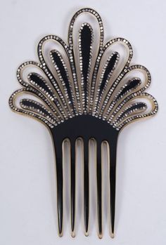 Art Nouveau Fashion, Antique Hair Combs, Vintage Comb, Art Deco Hair, Vintage Hair Combs, Hair Adornments, Accessories Wedding, Vintage Hair