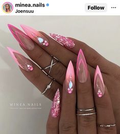 Fun Almond Nails Art Designs, Gorgeous Nails Designs Classy, Long Extra Nails, Pedi Inspiration, Stilleto Nails Designs, Fab Nails, Fake Nails Long, Fav Products, Sharp Nails