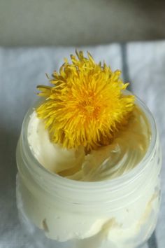 Dandelion Body Butter, Butter Making, Crunchy Mama, Arrowroot Flour, Living Simple, Hydrate Your Skin, Unrefined Shea Butter, Oil Mix, Healthy Oils