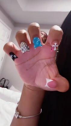 19th Birthday, Girly Acrylic Nails, Pretty Gel Nails, Birthday Nails, Dream Nails, Womens Casual Outfits, Nail Inspo, Pretty Nails