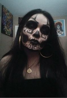 Mayan Makeup, Aztec Face Paint, Skull Face Paint, Creepy Halloween Makeup, Cool Halloween Makeup, Amazing Halloween Makeup, Halloween Makeup Inspiration, Halloween Makeup Tutorial, Scary Makeup