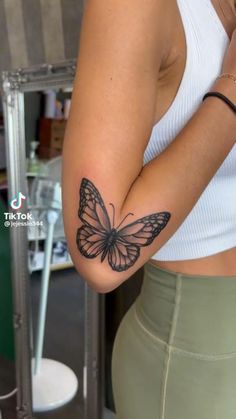 Tatt Butterfly Tattoo Elbow, Tattoo Elbow, Butterfly Tattoos On Arm, Elbow Tattoo, Butterfly Tattoos For Women, Forarm Tattoos, Geek Tattoo, Elbow Tattoos