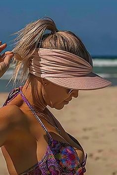 From sunny days by the beach or the pool. to soccer practice amd any outdoor activity. this summer visor hat will be protecting your beautiful face from unwanted sun rays all summer long and every day! Style it with your hair up. down. or in a braid... Surf Girl Style, Summer Visor, Outdoor Hut, Vacation 2023, Golf Visor, Womens Visor, Girl Punk, Surf Girl, Beach Looks