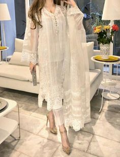 Organza Shirt, Pakistani Suit, Kurta Set For Women, White Kurta, Desi Style