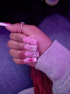 Baddies Nails, Fye Nails, Medium Nails, Acrylic Nail Set, Long Acrylic Nail Designs, Duck Nails, Drip Nails, Baddie Nails, Nails Design With Rhinestones