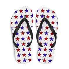 Fourth of July Flip Flops for the USA Holidays, Fourth of July activities and parties. Festive, and comfortable soft fabric with a rubber sole. Vibrant red and bright blue sparkly stars with a gold outline white flip flop sandals. Holiday Flip Flops for Memorial Day, Labor Day, and to celebrate Independence Day! Available in white or black Flip Flops! Available in women's black or white shorts, sports bras. And mens matching white or black long shorts/swim trunks. Click and Order yours today for Sandals Sparkly, Pattern Flip Flops, Colorful Slippers, Short Noir, White Flip Flops, Stars Pattern, Black Flip Flops, Usa Outfit, Blue Stars