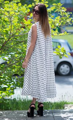 "Maxi LINEN Elegant Polka Dots Sleeveless Summer Dress . The color is off white with black polka dots. Unique Sophisticated Extravagant Dress,perfect for different events,parties , dinners...weddings .... A definite Head Turner ♥ THE PERFECT GIFT EVER Solution ♥ ♥ I wrapped all garments in my Boutique in a special UNIQUE way ♥ I Love this Gorgeous Garment! Handmade in a Pet-free and Smoke-free environment. Made of : linen The model wears size M - 5,6' / 170 cm Available Size: XS, S, M, L, XL, 2X Chic Sleeveless Long Dress For Summer, Elegant Sleeveless Maxi Dress For Daytime, Chic Daytime Maxi Length Dresses, Chic Daytime Maxi Dress, Chic Sleeveless Dress For Spring Daywear, Chic Maxi Length Sleeveless Dress For Daywear, Sleeveless Midi Dress For Day Out In Spring, Chic A-line Sleeveless Dress For Daywear, Daytime Sleeveless Sundress Maxi Dress