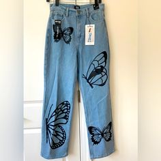 Butterfly Super High Rise Baggy Jeans, With Tags, Size 5. Blue Graphic Print Jeans For Fall, Fall Blue Jeans With Graphic Print, Fall Graphic Print Blue Jeans, Trendy Blue Graphic Print Bottoms, Trendy Blue Bottoms With Graphic Print, Trendy Oversized Blue Bottoms, Slim Mom Jeans, High Rise Denim Jeans, Light Jeans