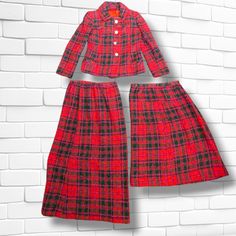 Absolutely Iconic Vintage Sportswear Couture Inc By Ellen Brooke Red Boucle Wool Plaid Skirt Suit Set. There Is Both A Midi And Maxi Skirt, And Amazing Coin Buttons. All Pieces In Excellent Gently Worn Condition. Fitted Long Sleeve Plaid Sets, Wool Plaid Skirt, Vintage Sportswear, Skirt Suit Set, Vintage Skirts, Plaid Skirt, Suit Set, Plaid Skirts, Wool Plaid