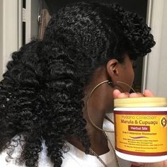 Moisturizer For Dry Hair, Moisturize Dry Hair, Hair Moisturizer, Hair Porosity, Black Hair Care, Brittle Hair, Natural Hair Tips, Hair Growth Tips, Silk Hair