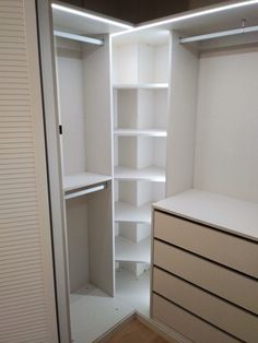 Cajoneras a medida, luces led, esquinero con baldas Led, Closet, Home Decor, Home Décor